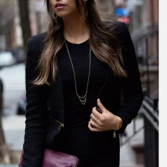 GORJANA | Amanda Tiered Pendant Gold Necklace - Picture 3 of 3